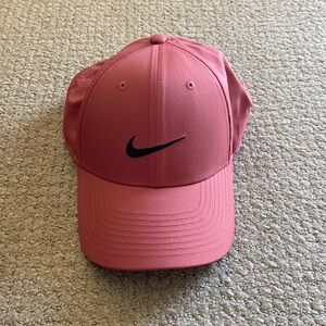 SOLD‼️ NIKE Legacy91 DRI-FIT baseball hat